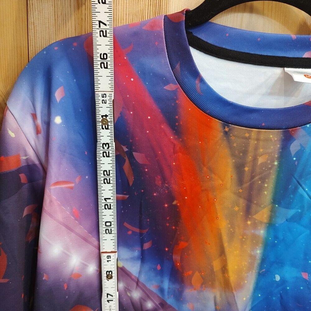 Santa Playing Soccer Sweater Sz Medium‎ Stadium Dab Long Sleeve Banded Christmas - Picture 2 of 9